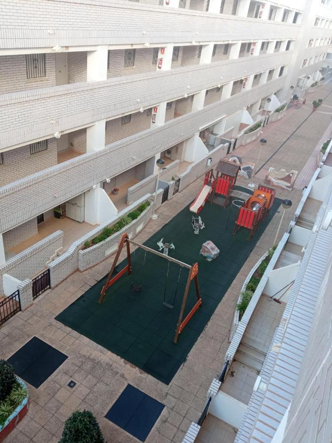 Practico Apartamento En El Centro De Marina D'Or Оропеса дел Мар Екстериор снимка